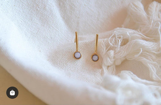 Line earrings